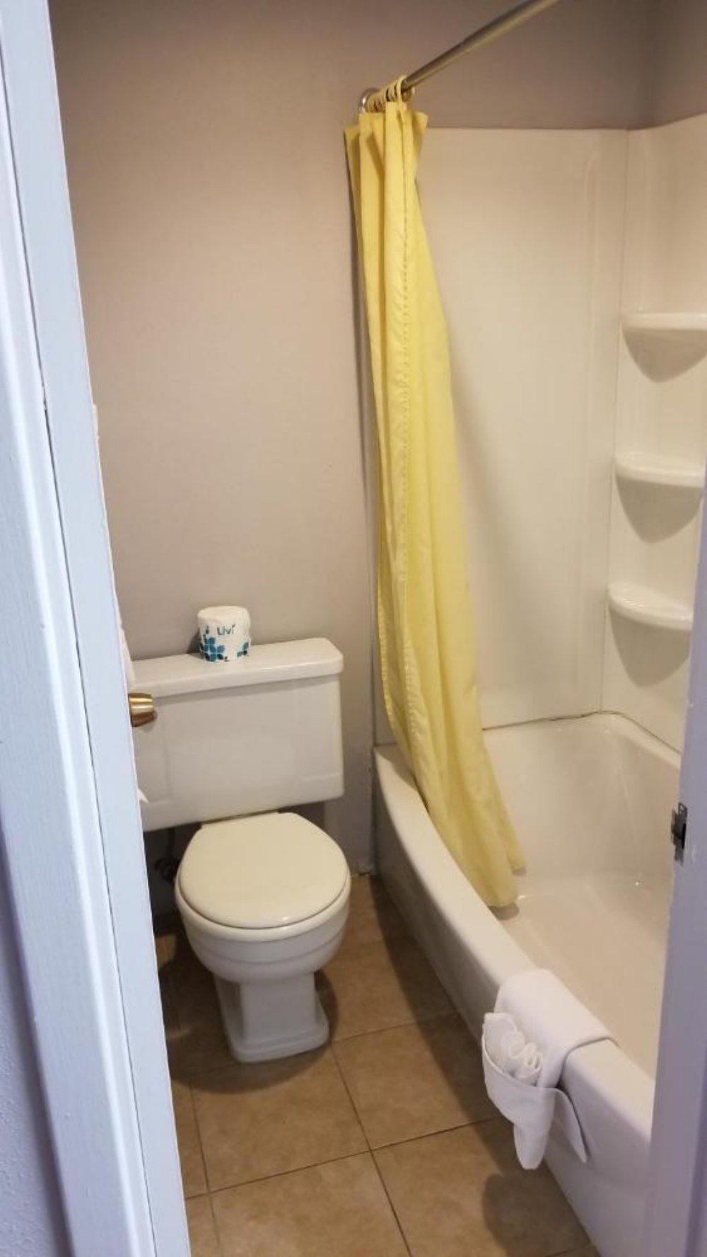 Queen Room - Smoking